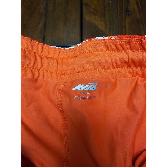 2 PAIRS AVIA ACTIVEWEAR XXL WOMANS RUNNING SHORTS - Picture 3 of 7